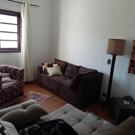 Quartos Para Hospedagem Da Casa Amarela Lejlighed Campos do Jordão Eksteriør billede