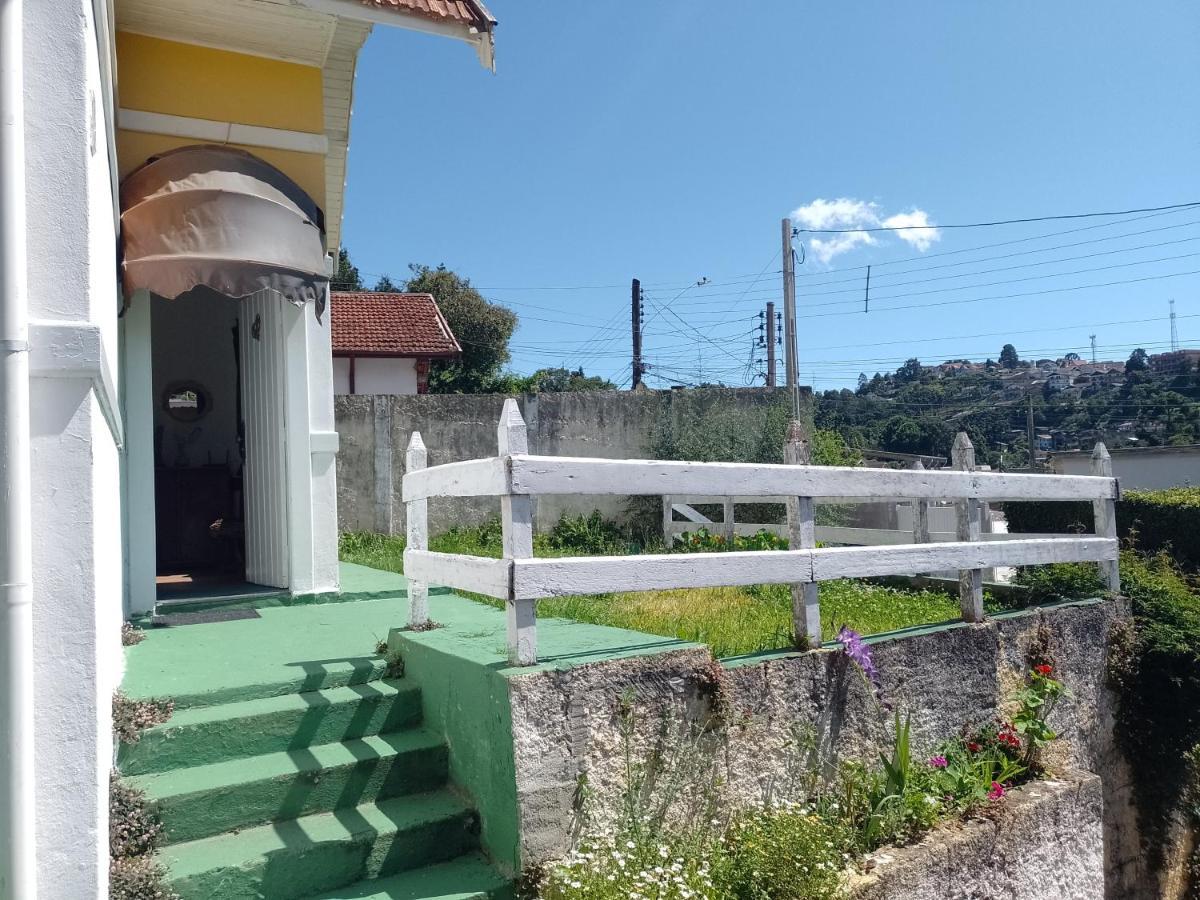 Quartos Para Hospedagem Da Casa Amarela Lejlighed Campos do Jordão Eksteriør billede