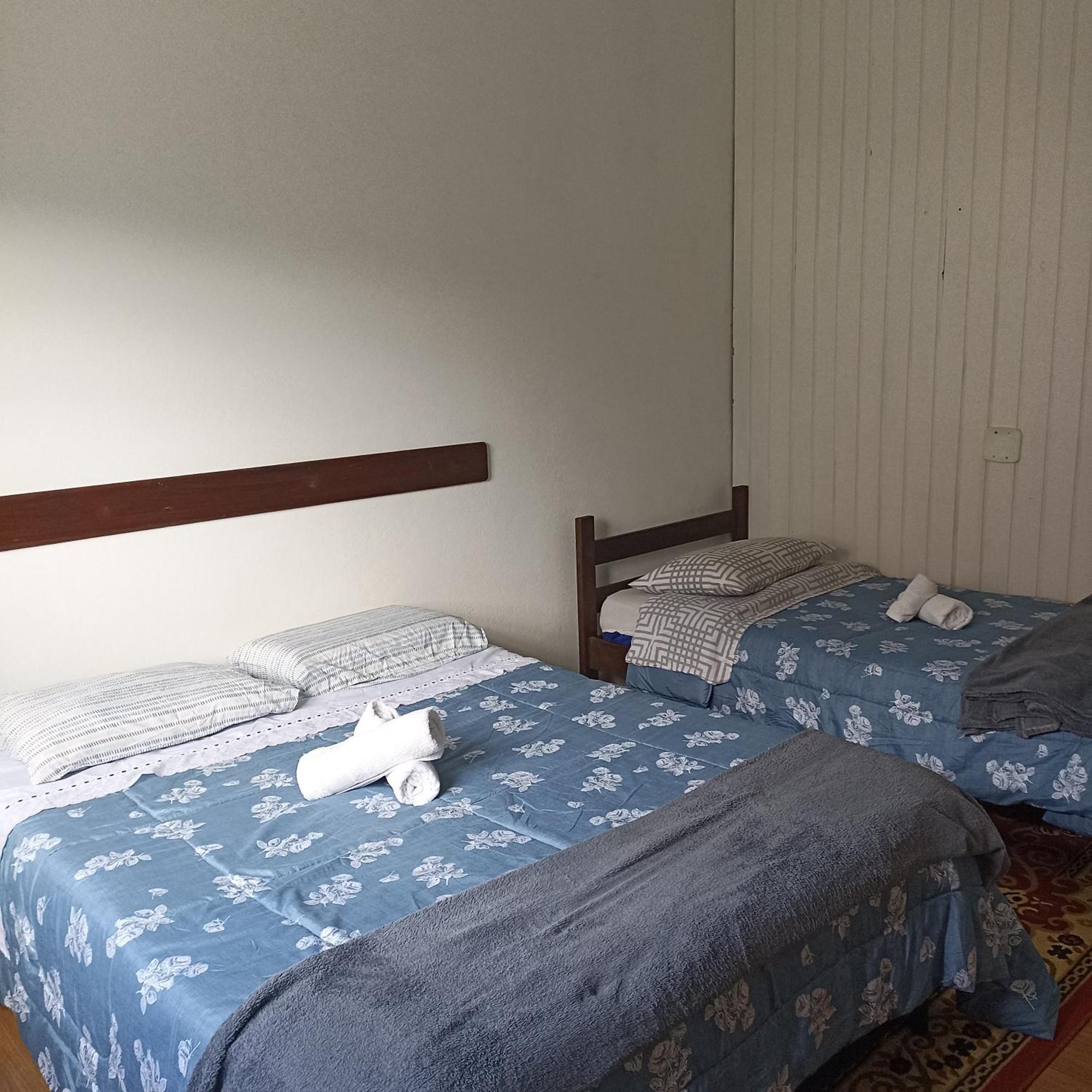 Quartos Para Hospedagem Da Casa Amarela Lejlighed Campos do Jordão Eksteriør billede